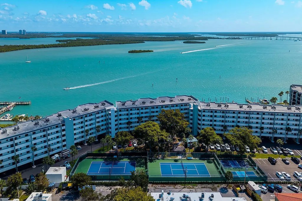 1085 Bald Eagle Drive Marco Island FL 34145