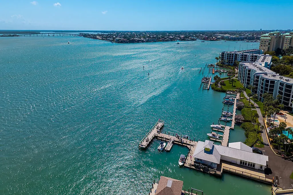 1085 Bald Eagle Drive Marco Island FL 34145