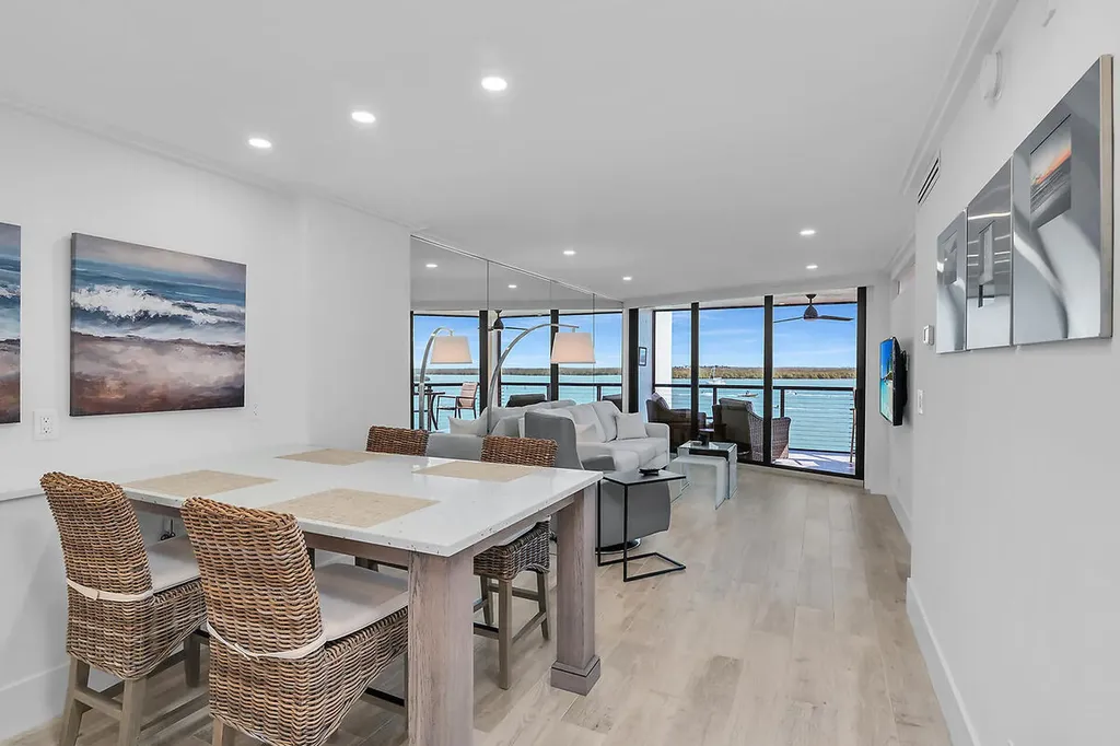 1085 Bald Eagle Drive Marco Island FL 34145