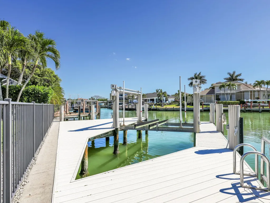 474 Pepperwood Court Marco Island FL 34145