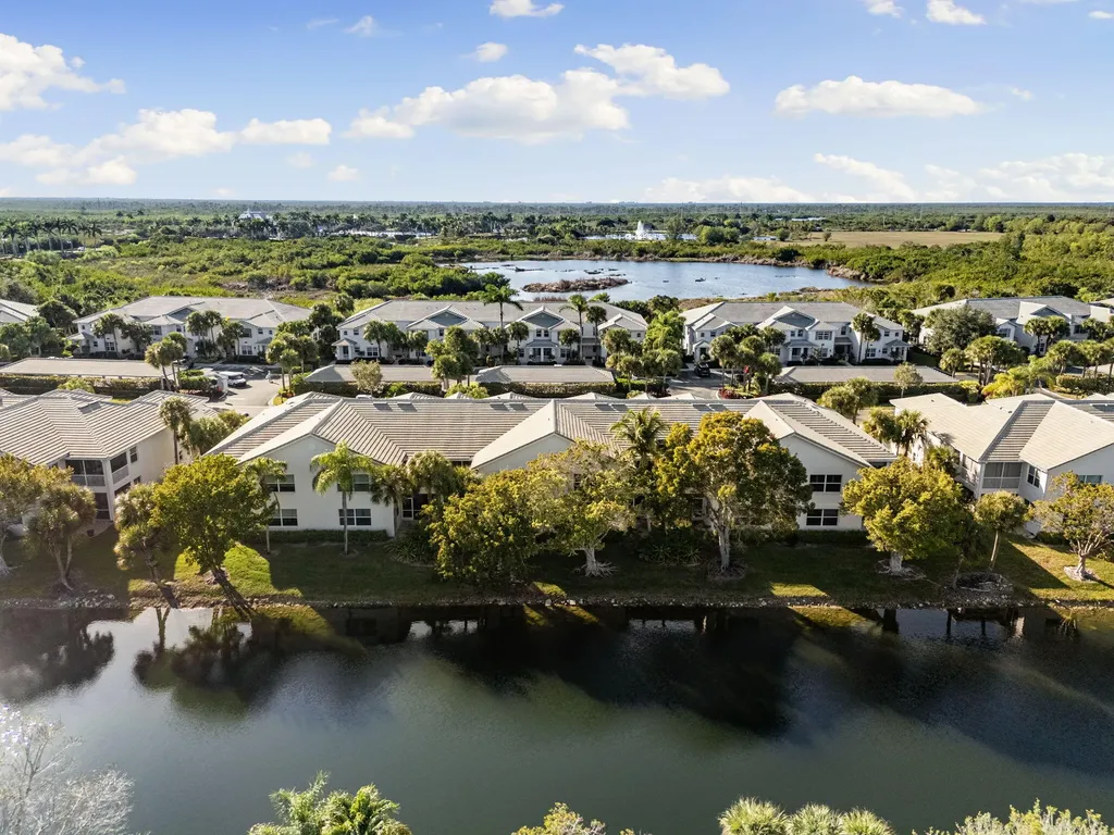 8340 Whisper Trace Way Naples FL 34114