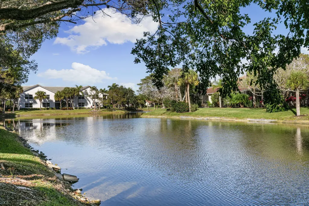 8340 Whisper Trace Way Naples FL 34114