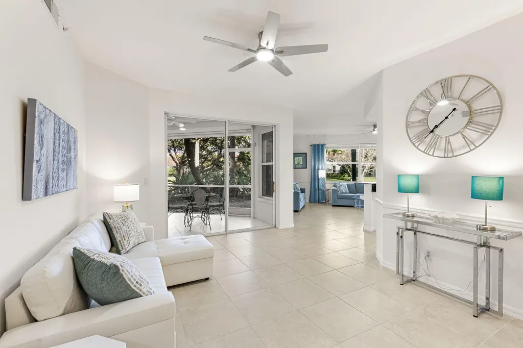 8340 Whisper Trace Way Naples FL 34114