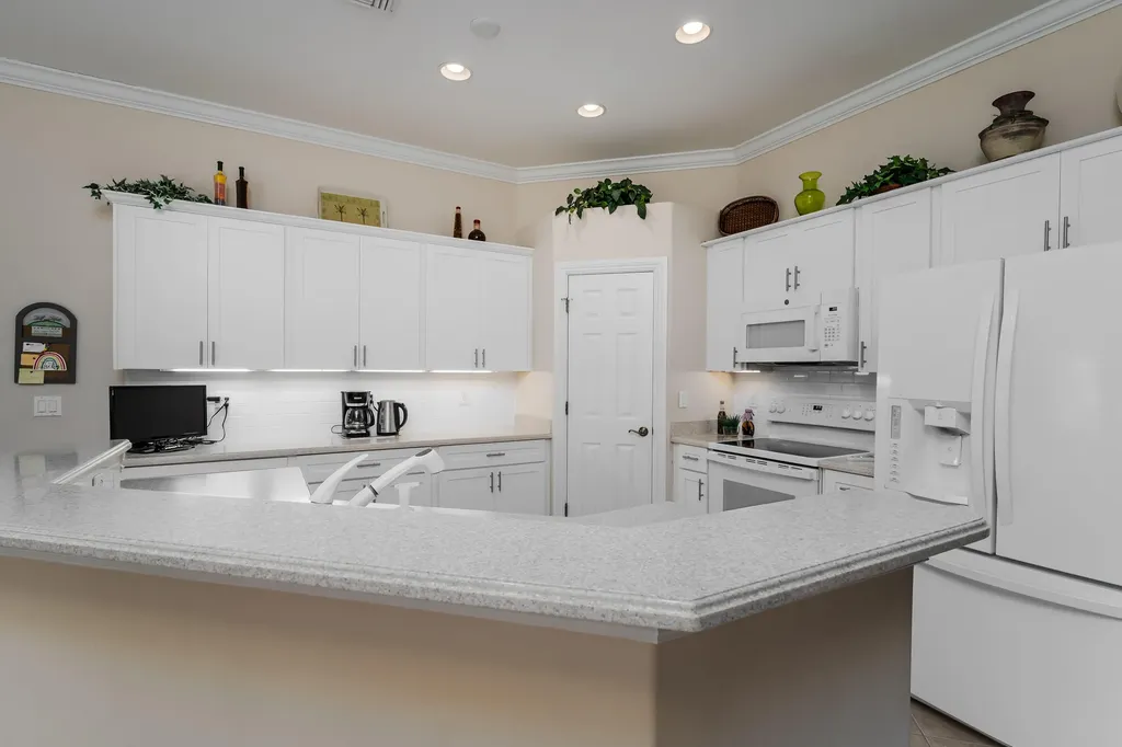 6845 Bent Grass Drive Naples FL 34113