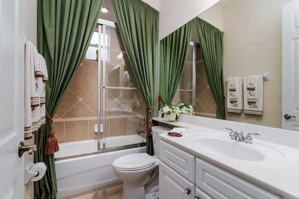 6845 Bent Grass Drive Naples FL 34113