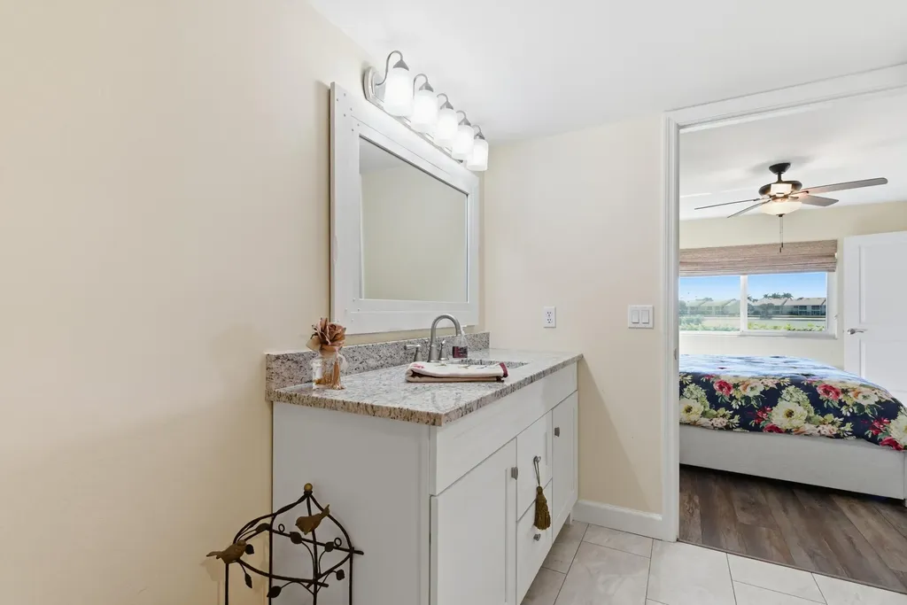 7736 Jewel Lane Naples FL 34109