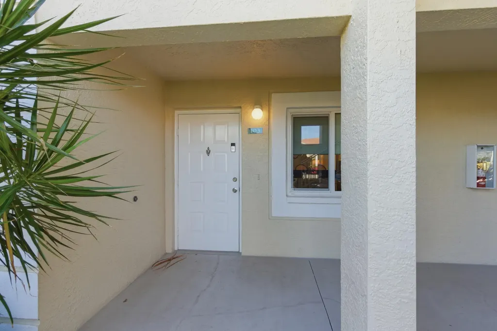 7736 Jewel Lane Naples FL 34109