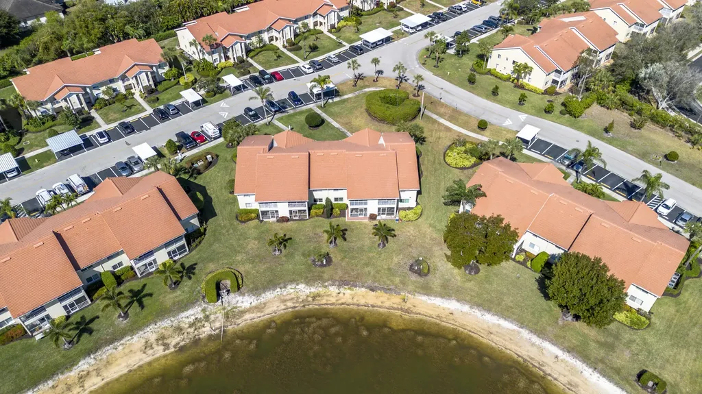 7736 Jewel Lane Naples FL 34109