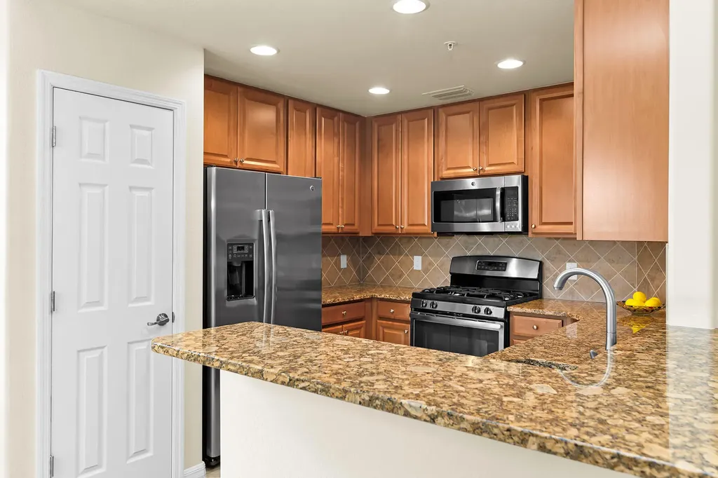 3169 Aviamar Circle Naples FL 34114