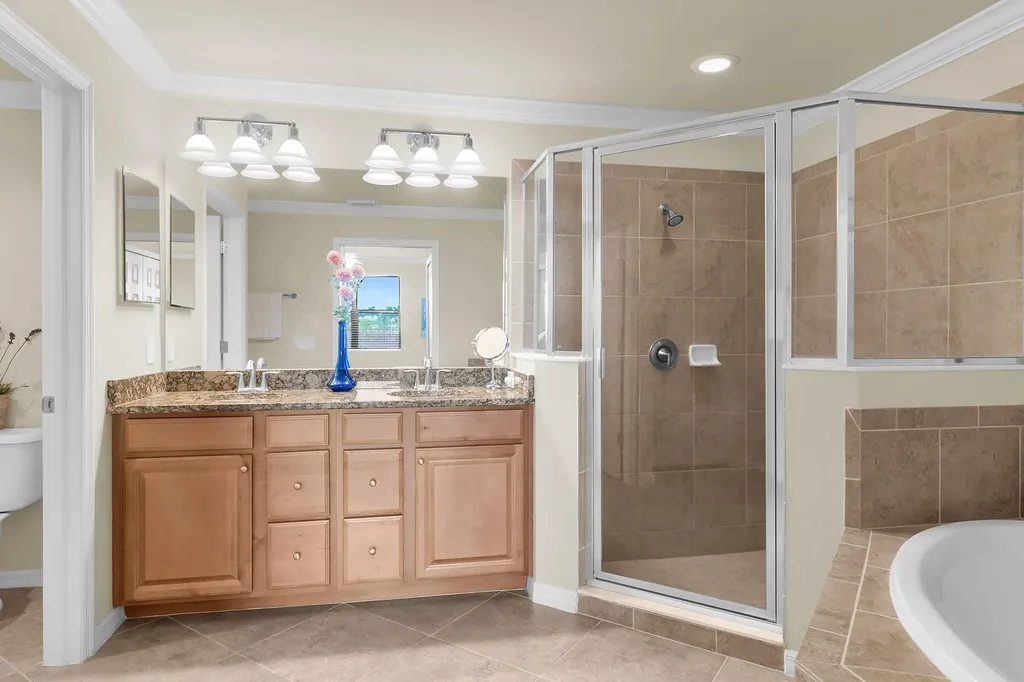 3169 Aviamar Circle Naples FL 34114