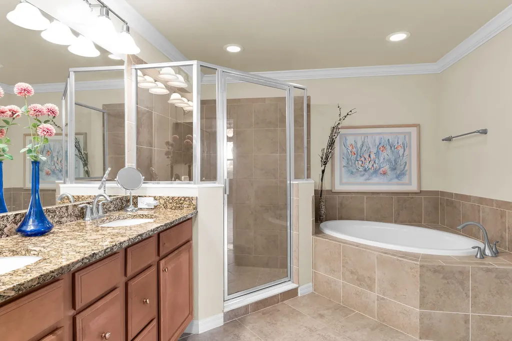 3169 Aviamar Circle Naples FL 34114