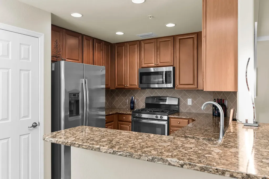 3169 Aviamar Circle Naples FL 34114