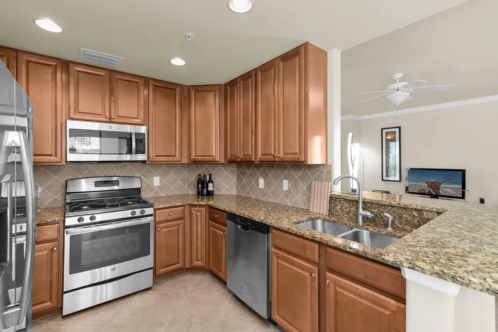 3169 Aviamar Circle Naples FL 34114