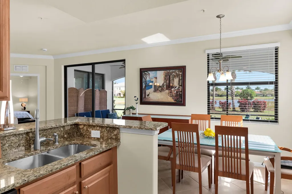 3169 Aviamar Circle Naples FL 34114