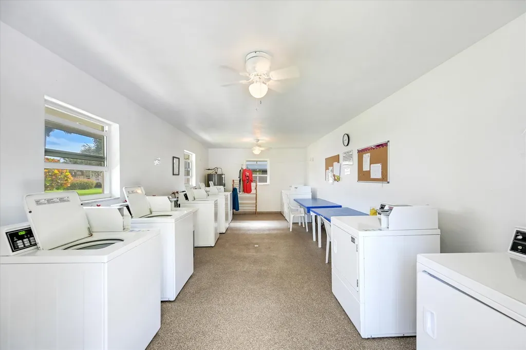 167 N Collier Marco Island FL 34145