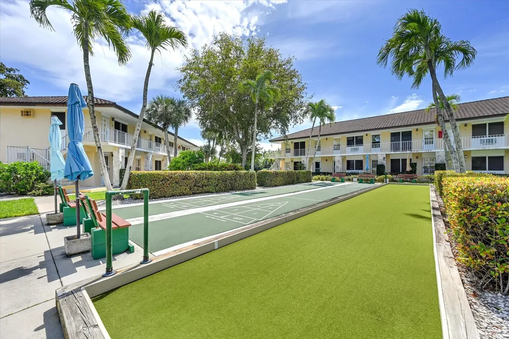 167 N Collier Marco Island FL 34145