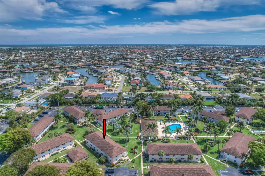 167 N Collier Marco Island FL 34145