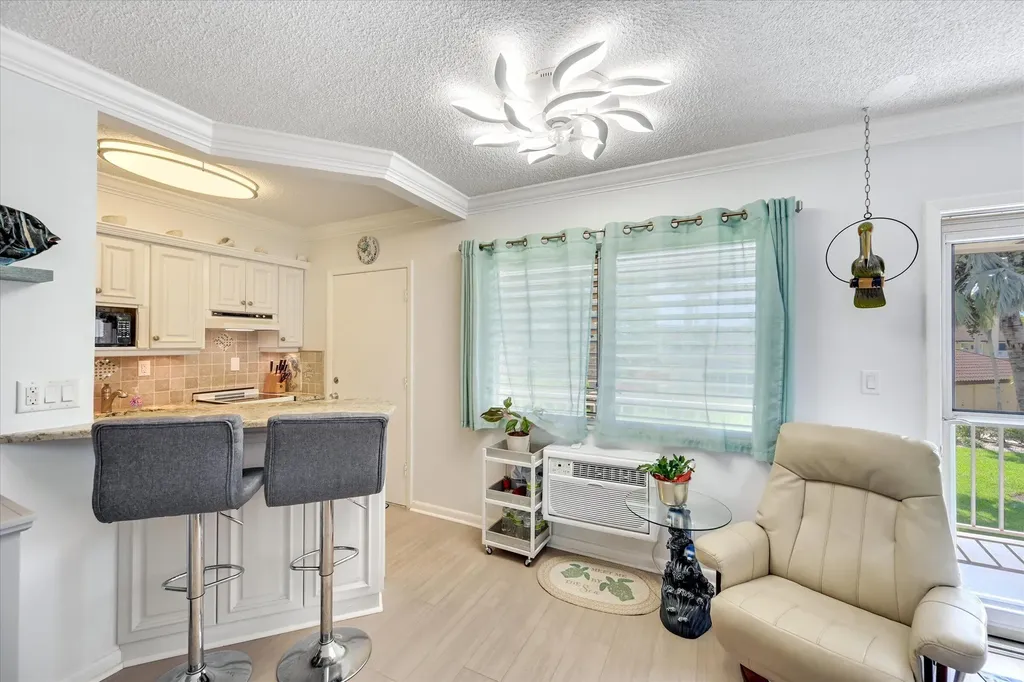 167 N Collier Marco Island FL 34145