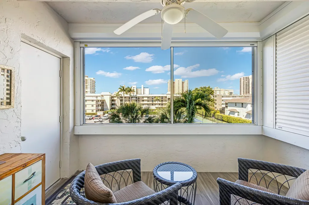 921 Seagrape Drive Marco Island FL 34145