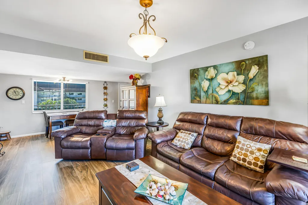 921 Seagrape Drive Marco Island FL 34145