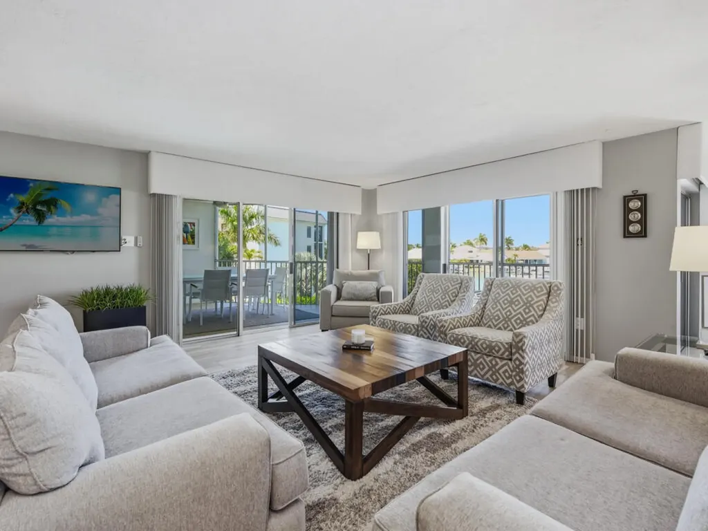 891 Huron Court Marco Island FL 34145