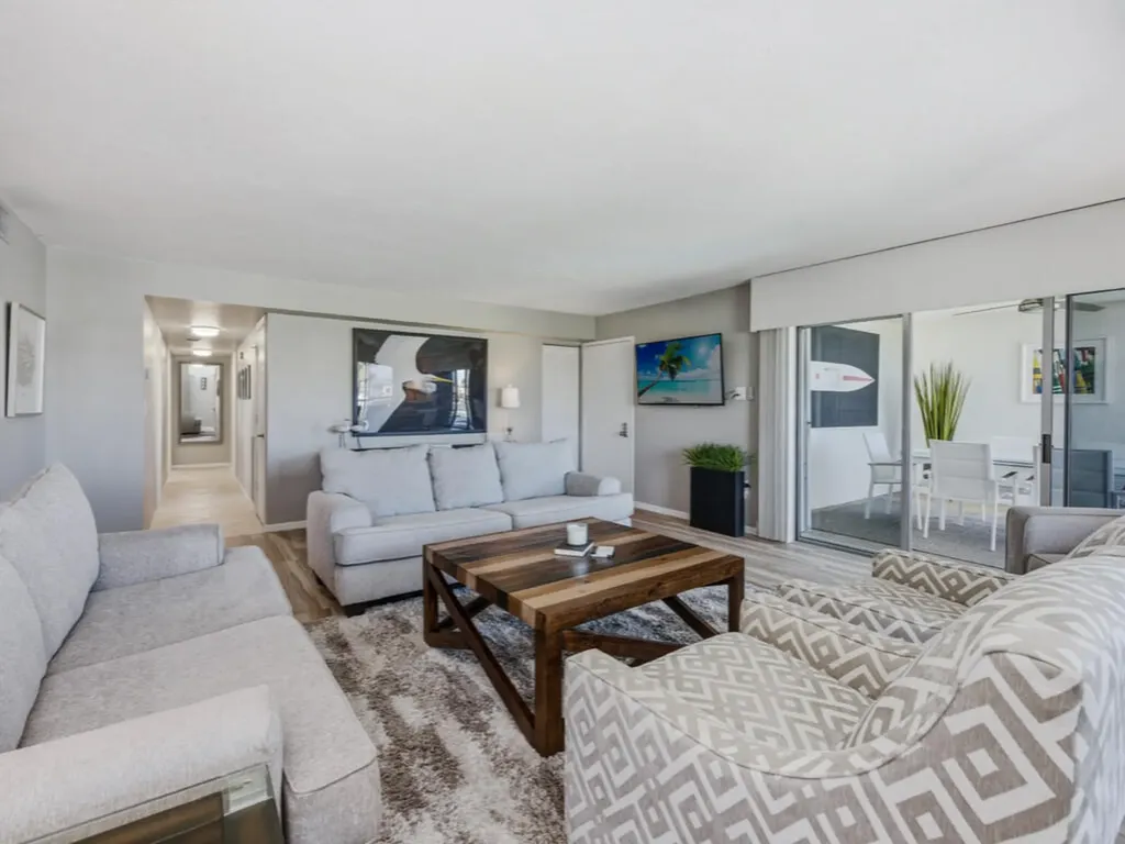 891 Huron Court Marco Island FL 34145