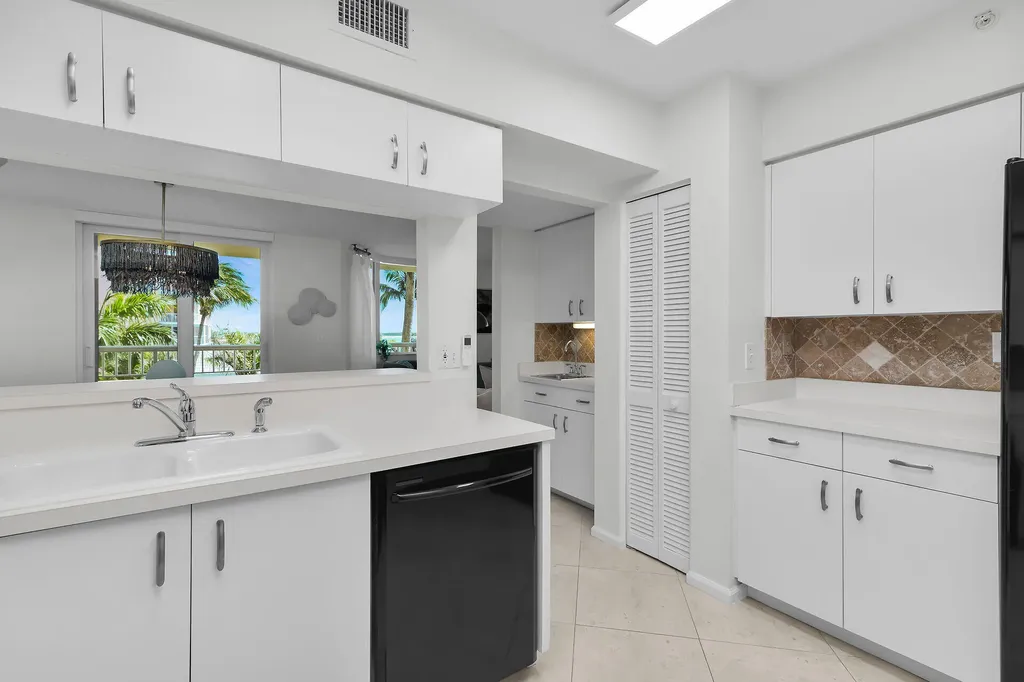 990 Cape Marco Drive Marco Island FL 34145