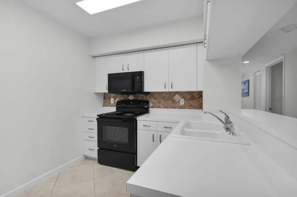 990 Cape Marco Drive Marco Island FL 34145