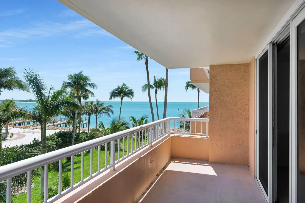 990 Cape Marco Drive Marco Island FL 34145