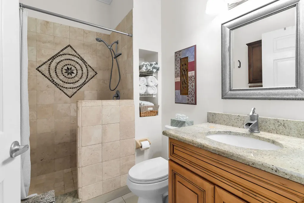 25000 Tamiami E Naples FL 34114