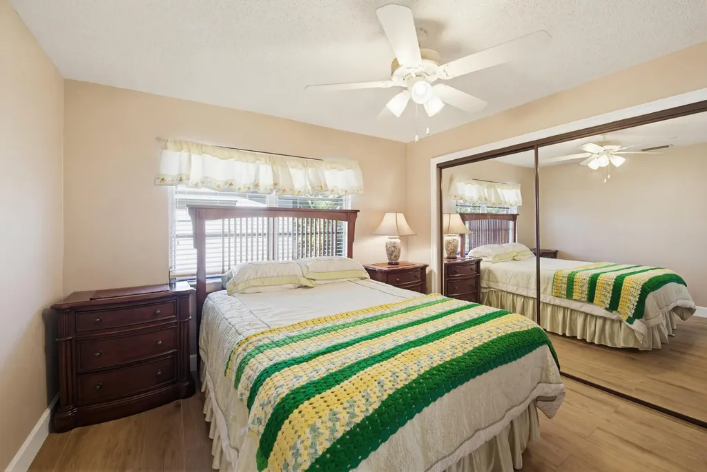 47 Constitution Drive Naples FL 34112