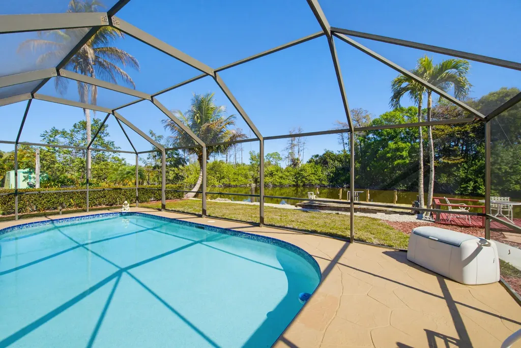 47 Constitution Drive Naples FL 34112