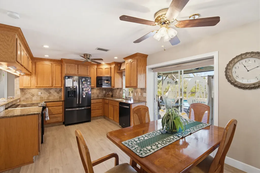47 Constitution Drive Naples FL 34112
