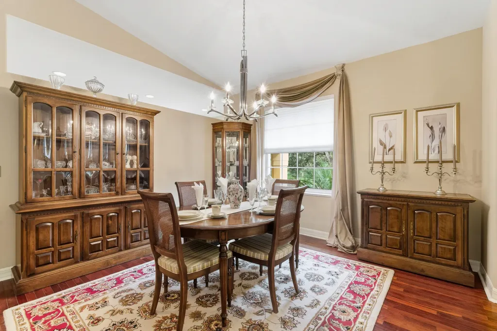 8390 Big Acorn Naples FL 34119