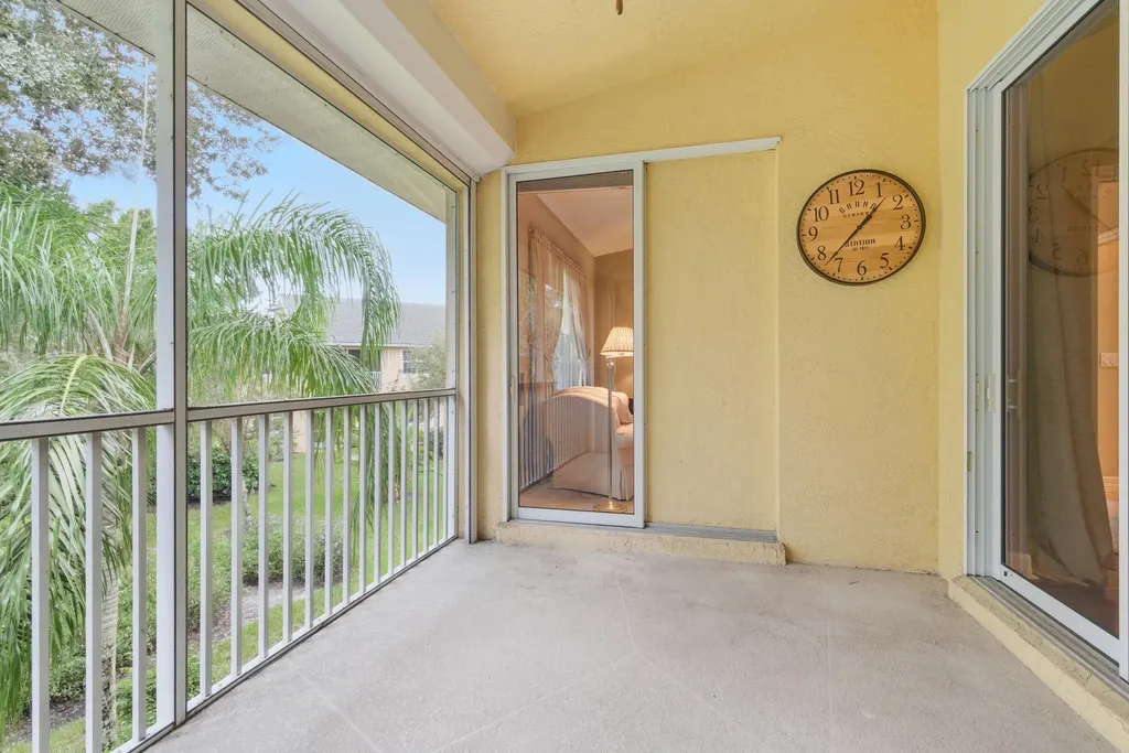 8390 Big Acorn Naples FL 34119