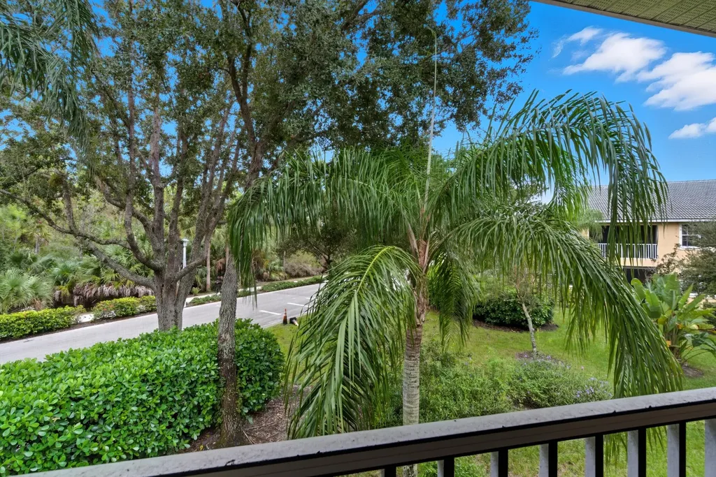 8390 Big Acorn Naples FL 34119