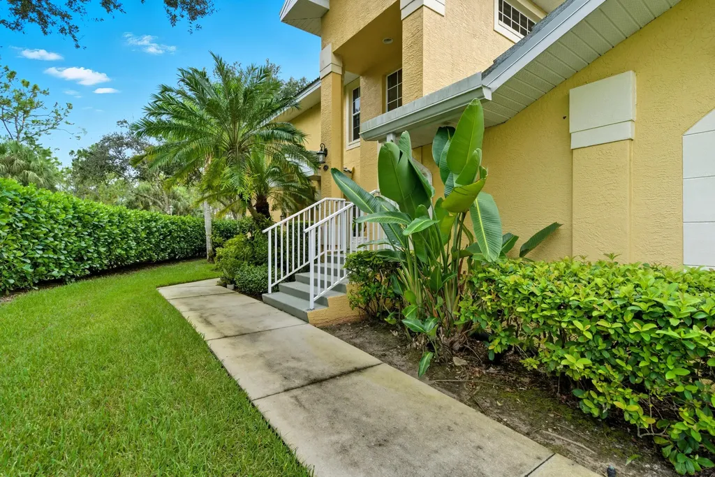 8390 Big Acorn Naples FL 34119