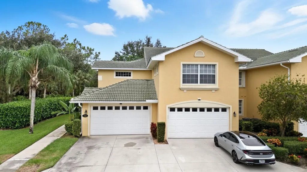 8390 Big Acorn Naples FL 34119