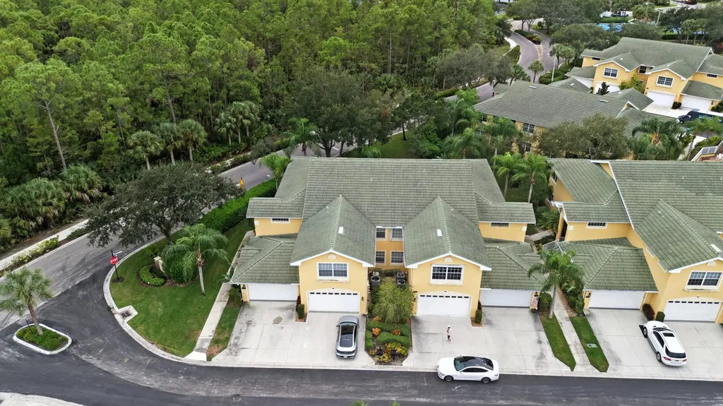 8390 Big Acorn Naples FL 34119