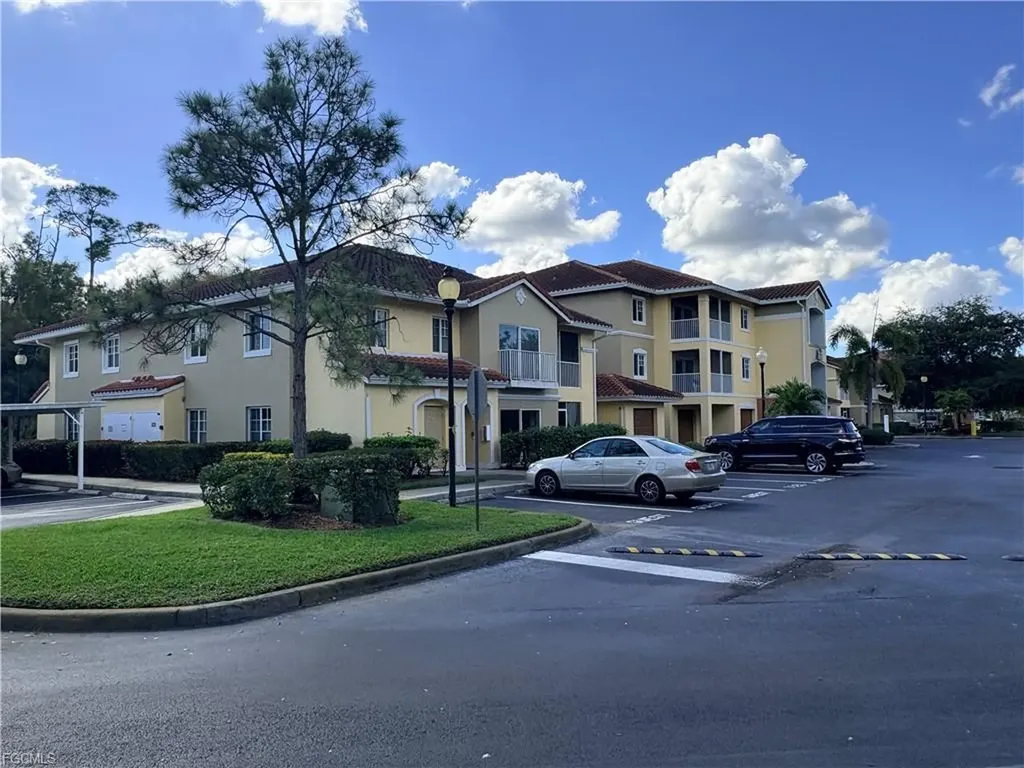 13131 Bella Casa Circle Fort Myers FL 33966
