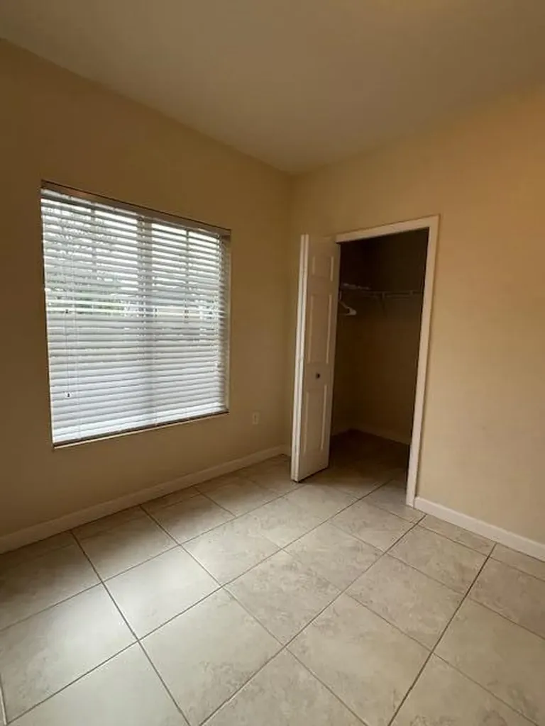 13131 Bella Casa Circle Fort Myers FL 33966