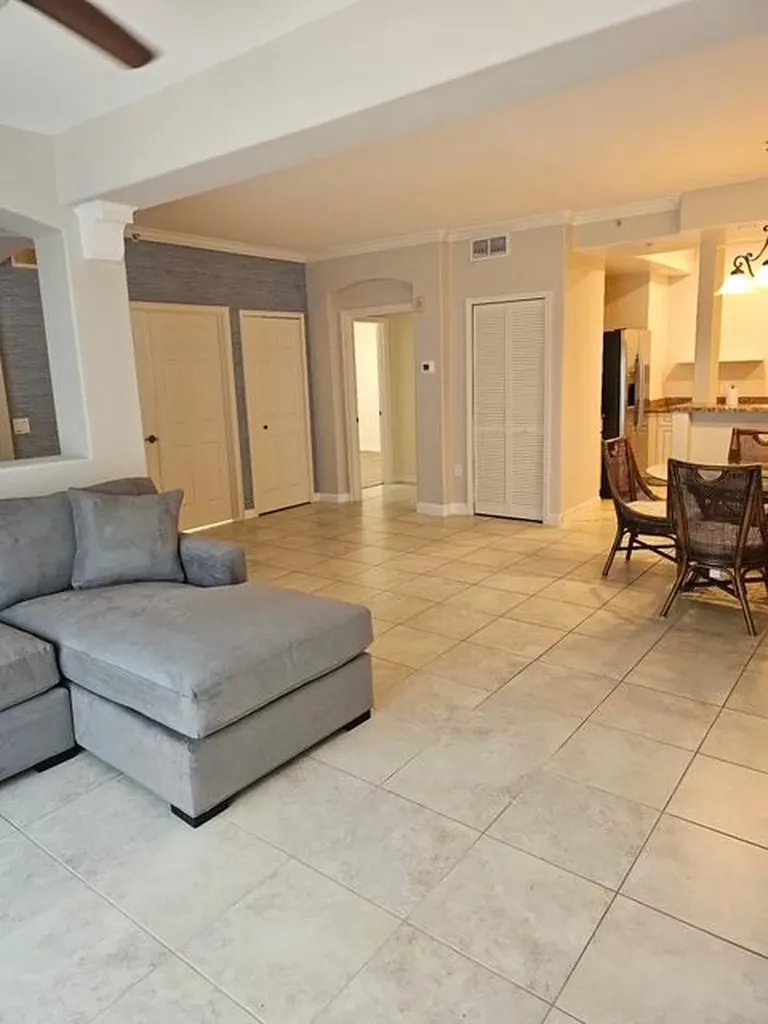 13131 Bella Casa Circle Fort Myers FL 33966