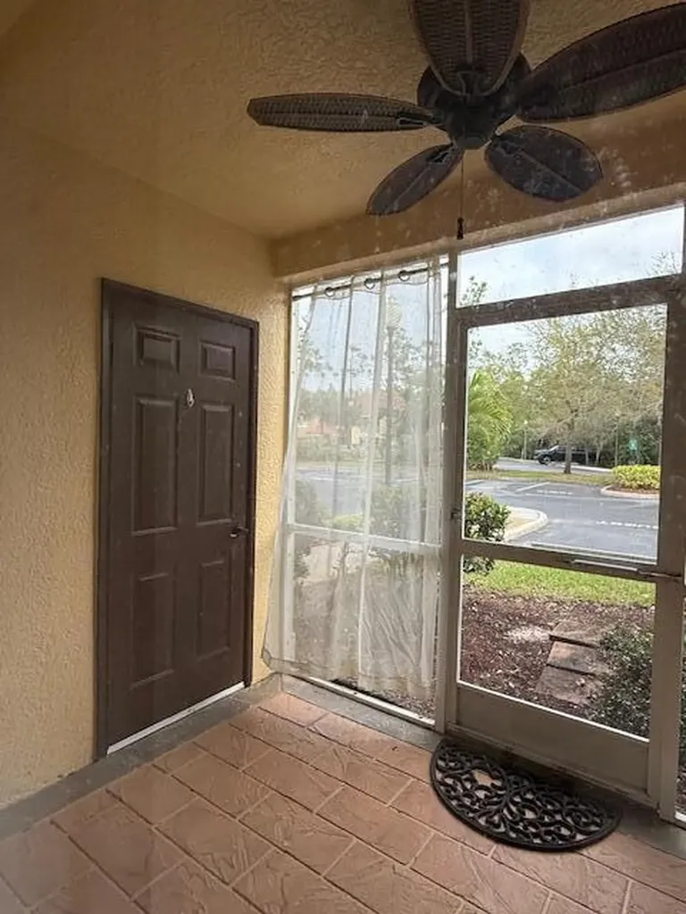 13131 Bella Casa Circle Fort Myers FL 33966