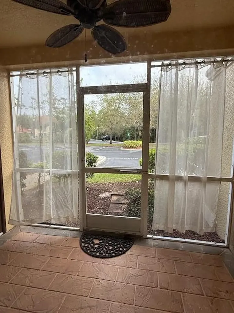 13131 Bella Casa Circle Fort Myers FL 33966