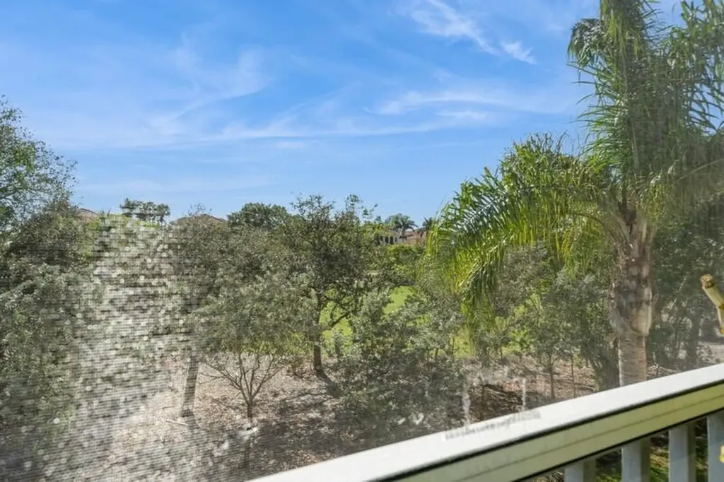1336 Mainsail Naples FL 34114