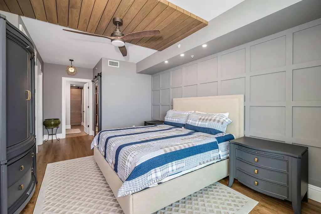 3000 Oasis Grand Boulevard Fort Myers FL 33916