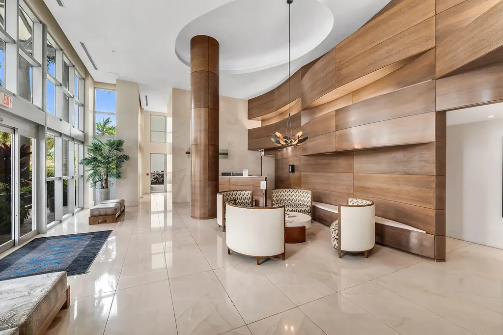 3000 Oasis Grand Boulevard Fort Myers FL 33916