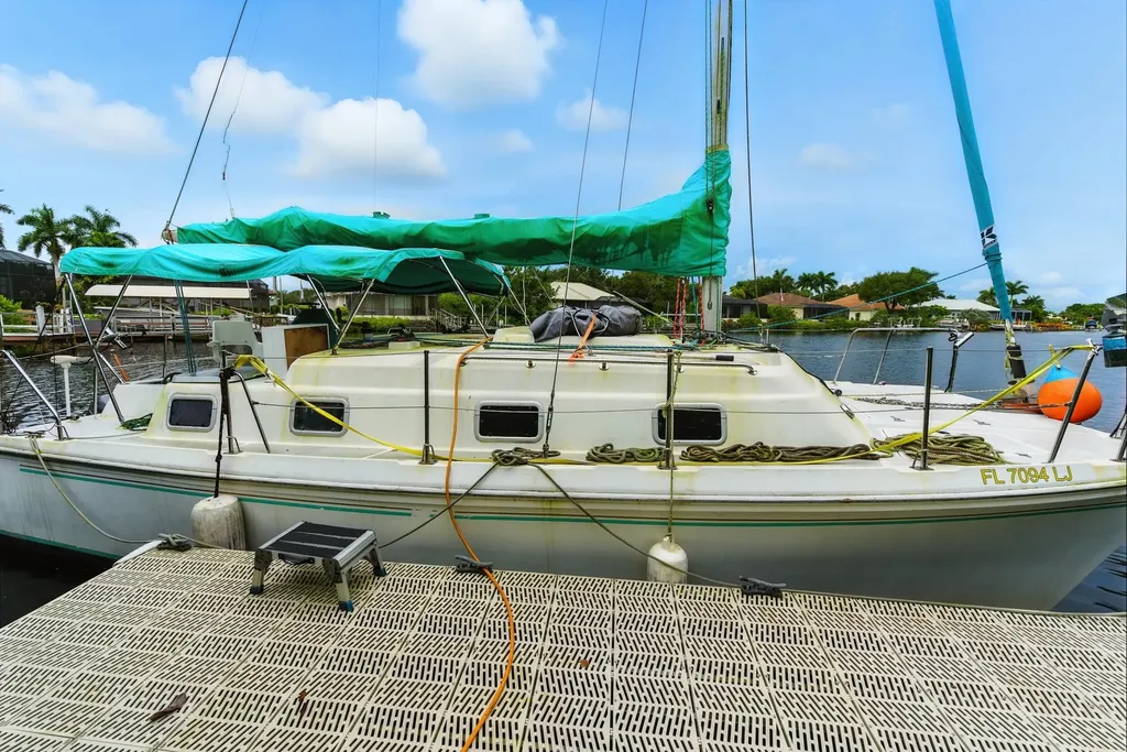 176 Venus Cay Naples FL 34114