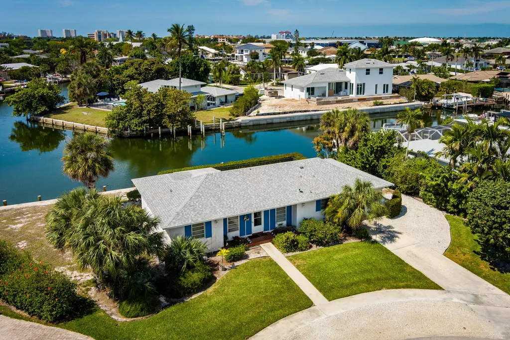 756 Apple Court Marco Island FL 34145