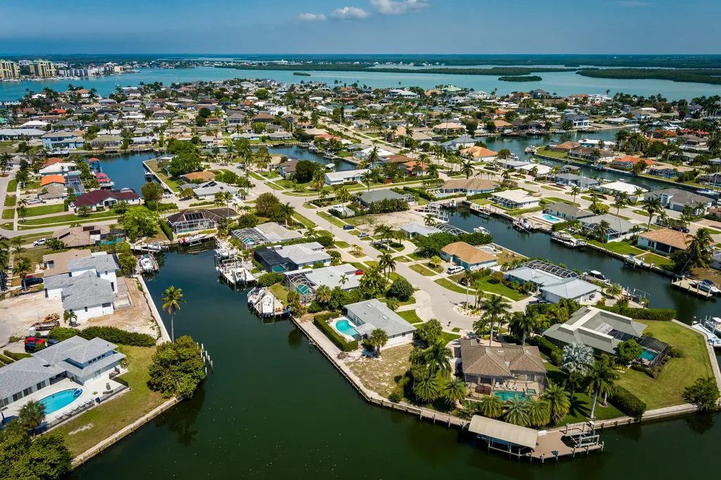 756 Apple Court Marco Island FL 34145